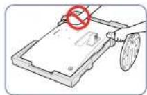 SAMSUNG C27F390FHR - Démontage du pied (C22F390FH* / C22F392FH* / C24F390FH* / C24F392FH* / C24F394FH* / C24F399FH* / C27F390FH* / C27F391FH* / C32F391FW*) - 2