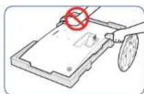 SAMSUNG C27F390FHR - -Attention - 1