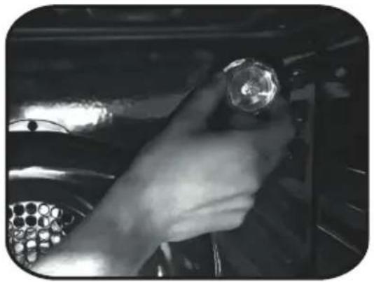 CANDY FCNE635X - CHANGING THE BULB - 1