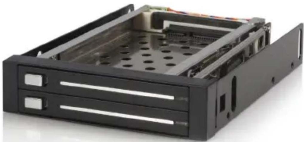 StarTech.com HSB220SAT25B - 3.5インチベイ内蔵型SATAハードディスク用 リムーバルケース(トレイ不 要 、ホットスワップ 対 応 ) - 1