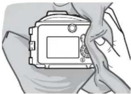 NIKON WPN2 - Wischen Sie es trocken. - 1