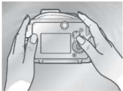 NIKON WPN2 - Serrare e immergere la custodia. - 1