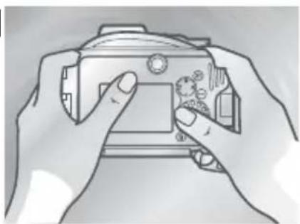 NIKON WPN2 - 케이스를 잠그고 물속에 담급니다. - 2