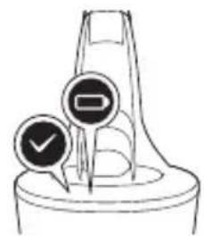 PHILIPS Series 6000 S6630 - Caution: Always shake excess water off the shaver before you place it in the SmartClean system. - 4
