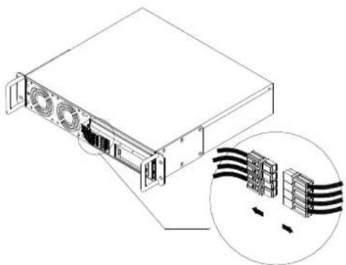 CyberPower Smart App Sinewave PR2200ELCDRTXL2U - PROCEDIMIENTO DE SUSTITUCIÓN DE LA BATERÍA: - 4