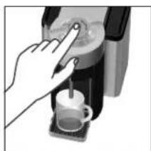 DELONGHI Nespresso Vertuo Evoluo - COFFEE PREPARATION/ PREPARATION DU CAFÉ - 12