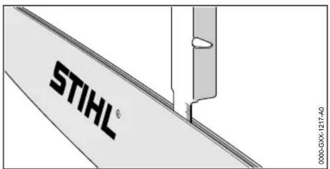 STIHL HTA 86 - Controllo della spranga di guida - 1