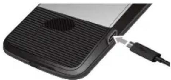 MOTOROLA Moto InstaShare Projector - Charge it - 1