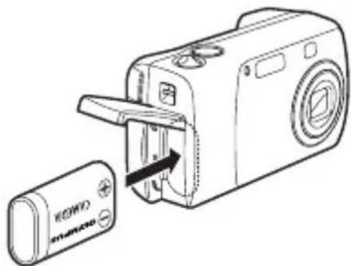 OLYMPUS Camedia D540 Zoom - Inserte las pilas, asegurándose de orientarlas correctamente, tal como se observa en la ilustración. - 2