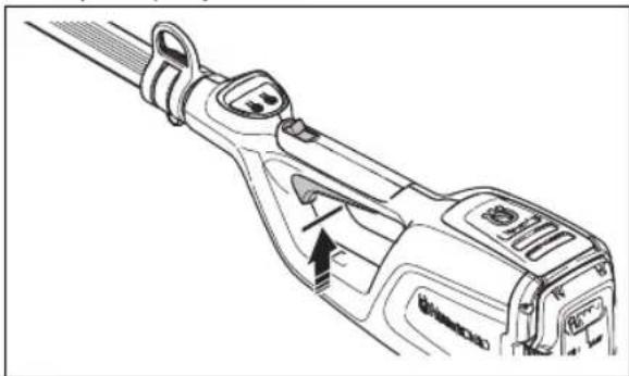 HUSQVARNA 120iTK4P - Verificar o bloqueio do interrutor de alimentação - 2