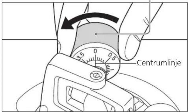 PANASONIC SL100C - Vrid motvikten för att justera till lämpligt nältryck för pickupen. - 2