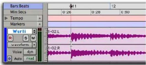 Bars:Beats Min:Secs Tempo Markers Wurli R S M waveform Voice dyn Auto read 1-02.L 1-02.R 11 12 0:26 0:28 0:30