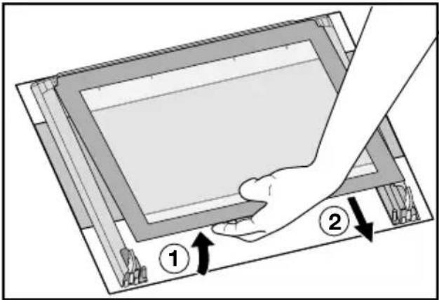 ZANKER ZKH7515W - How to clean the oven door seal - 2