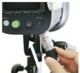 Phottix Indra500 TTL - Using the Phottix Indra Battery Pack - 1