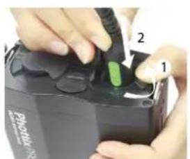 Phottix Indra500 TTL - Using the Phottix Indra Battery Pack - 2