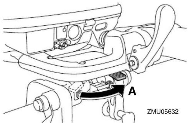 YAMAHA F9.9H (2013) - Démontage du moteur hors-bord - 1