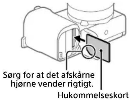 SONY ZVE10L - Indsætning af batteripakken (medfølger)/hukommelseskortet (sælges separat) i kameraet - 2