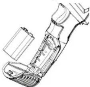 MILWAUKEE 225720 - Loading/Changing the Battery - 1