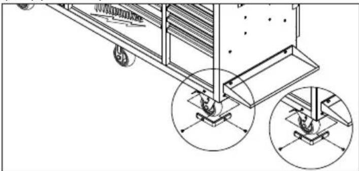 MILWAUKEE 48228561 - Installing the Bumpers - 1