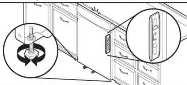 KITCHENAID KDTE334G - Compruebe la verticalidad y ajuste las patas si es necesario - 1