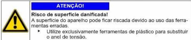 SIEMENS WM14UQ41FG - Remova os parafusos (1). - 3