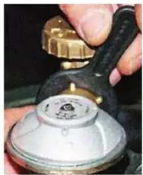 Rösle Videro G2S Vario - Montage des Druckreglers (je nach Ausführung des Druckreglers) - 1