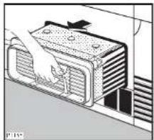 ZANUSSI TCE 7270 - Reinigung des Luftkondensors - 3