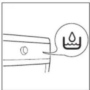 ZANUSSI TCE 7126 - Svuotamento della tanica di raccolta dell'acqua di condensa - 1