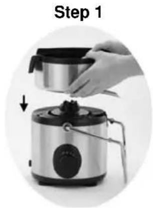 WestBend Juice Extractor 7010 - Juice Extractor Optional Blender Attachment - 1
