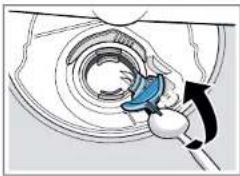 BOSCH SHV4HBX40E - Odstranéni krytu Čerpadla odpadni vody - 1