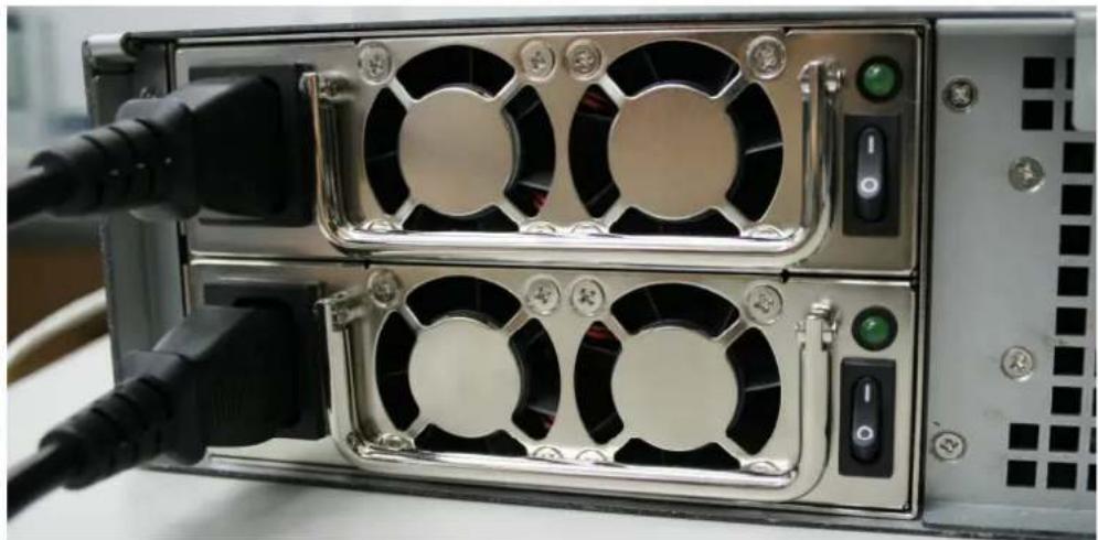 Thecus N7700 - Remarque - 7