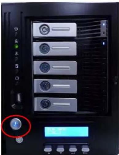 Thecus N7700PRO - Branchement des câbles - 9