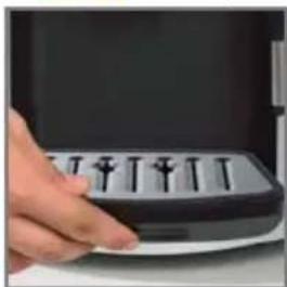 TAURUS EA8010 - ESVAZIAR O DEPOSITO DE BORRAS DE CAFÉ, A GAVETA DE LIMPEZA, E A GAVETA DE RECOLHA DE PINGOS. - 2