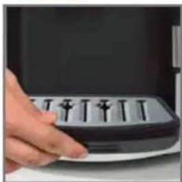 TAURUS EA8010 - LEGEN VAN DE KOFFIEDIK-OPVANGBAK, DE KOFFIELADE EN HET LEKBAKJE - 2