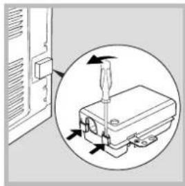 HOTPOINT FH 51 (BK)HA S - Fitting the power supply cable - 1