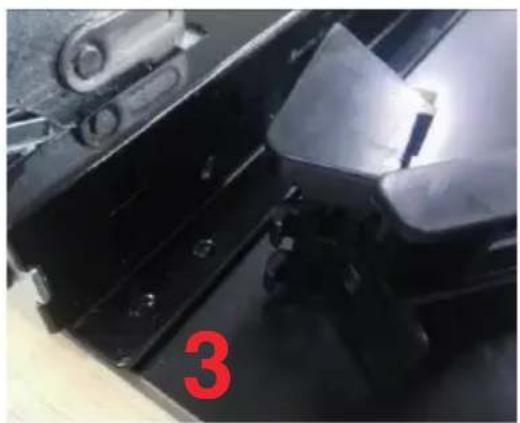 BLAUPUNKT 5B36N0250GB - Installatie-instructies voor de afdeklijk van het deurframe en draaiklemmen - 16