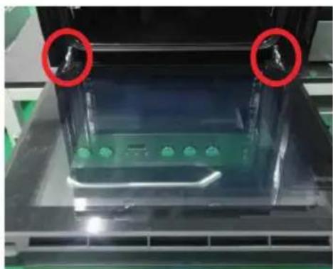BLAUPUNKT 5BD36250 - Instructions d'installation de la bande de recouvrement de la porte et de l'ensemble du support rotatif - 5