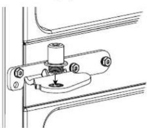 GE GBE21DSKSS - REINSTALLING CENTER HINGE BRACKETS AND HINGES - 3