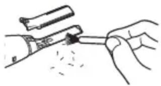 PANASONIC ERRP40 - Débarrassez tous les poils restants à l'aide de la brosse. - 1