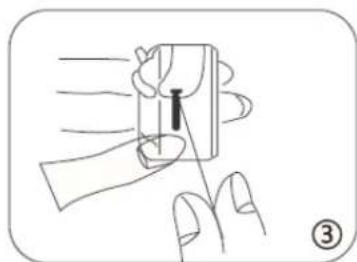 SINGER SM024 - Threading the bobbin case - 3