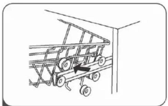 Infiniton DIW6S13 - Ajustement du panier supérieur - 2