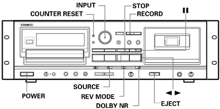 TASCAM CDA700 - *Remarques: - 1