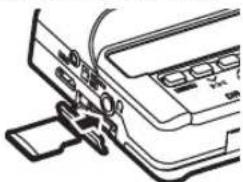 TASCAM DR10C - Installare una card microSD - 1