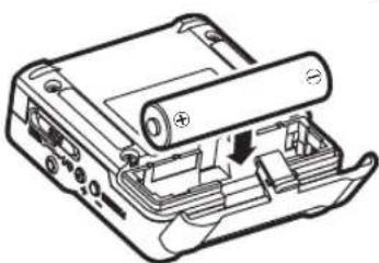 TASCAM DR10C - Betrieb mit AAA-Batterie oder -Akku - 1