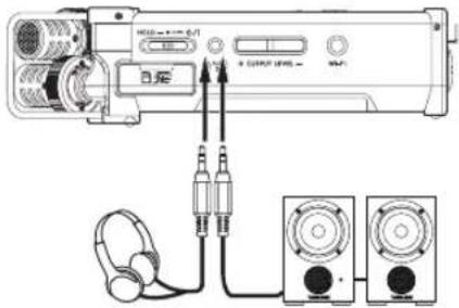 TASCAM DR44WLB - Lautsprecher oder Kopfhörer anschließen - 1