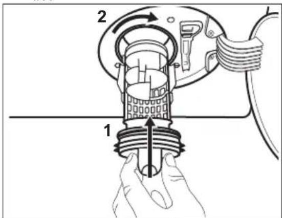 ELECTROLUX EW7F3946LB - 按照下列指示以清潔排水泵： - 6