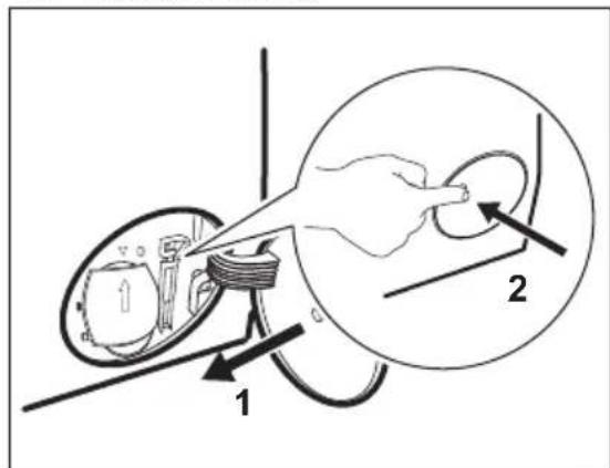 ELECTROLUX EW7F3946LB - 按照下列指示以清潔排水泵： - 7