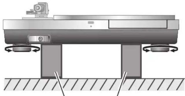 TECHNICS SH1000R - Fixez l'attache d'isolateur en la vissant sur l'isolateur. - 2