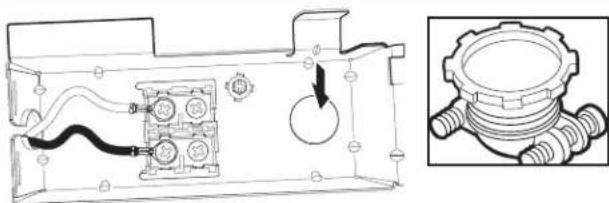 KITCHENAID KDPM604KBS - Instale el protector de cables - 1