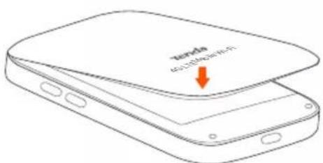 Tenda 4G180 - Insérez la carte SIM et installez la batterie - 7